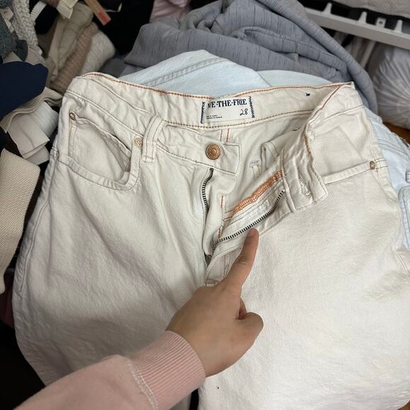 We the free Tinsley Baggy High Rise Straight Leg Jeans Size 28 Free People Cream - Picture 13 of 13